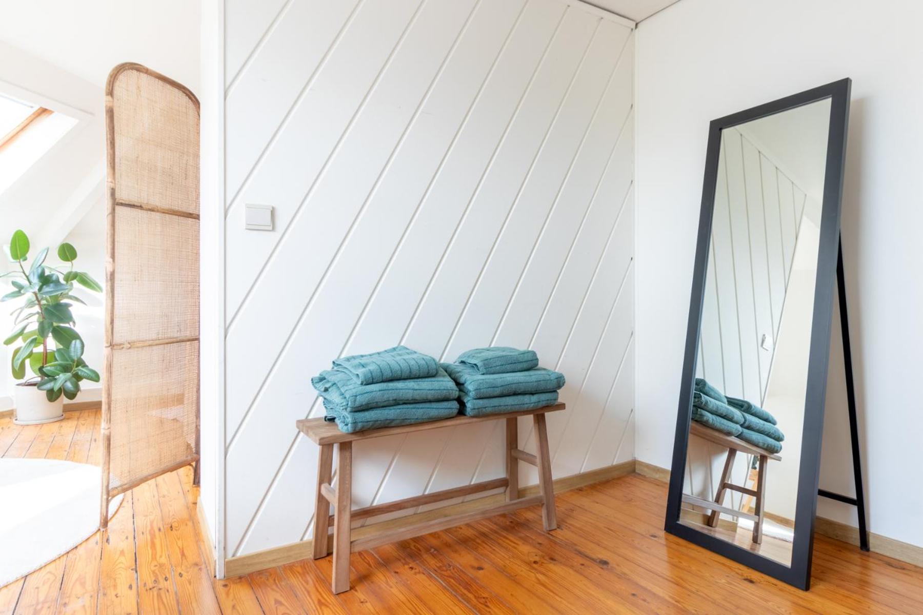 Guesthouse Private Studio Nearby Old Town ヘント エクステリア 写真